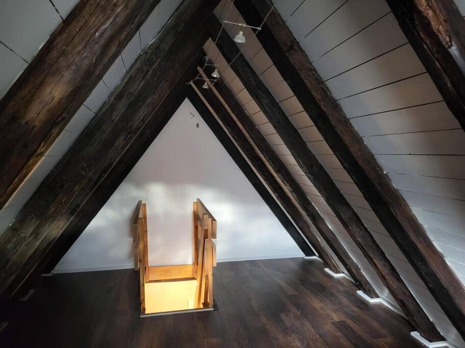 Fachwerk Maisonette In Нюртинген Экстерьер фото